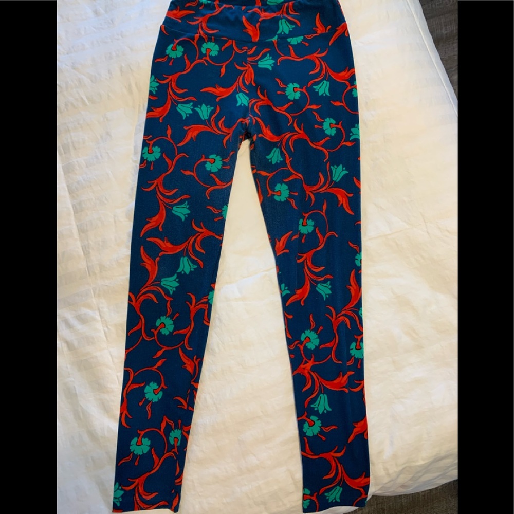 *** Yoga pants by LuLaRoe. OSFA. Lightweight. 50% off